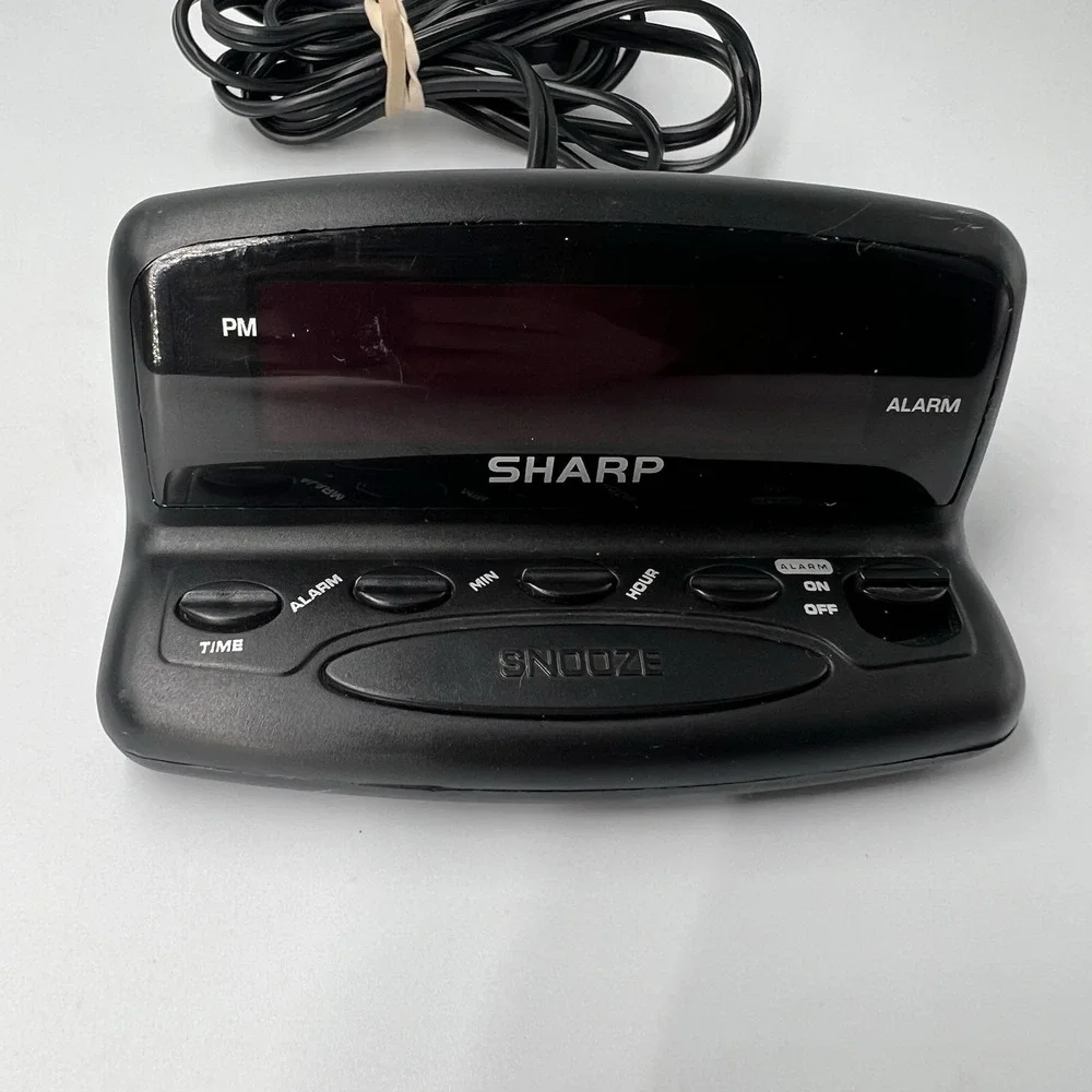 ✨Sharp Digital Alarm Clock w/Snooze RED LED Lighting Model SPC026‎ (Black Color)